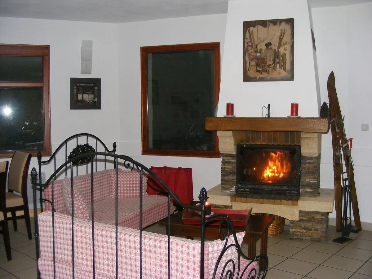 Hotel Auberge La Cascade Avrieux 0*,