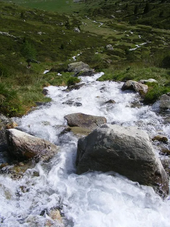 מלון אבריו Auberge La Cascade